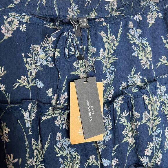 NWT Vero Moda Curve Skirt 'MILLA' in Navy Light Blue 20 - Picture 3 of 5